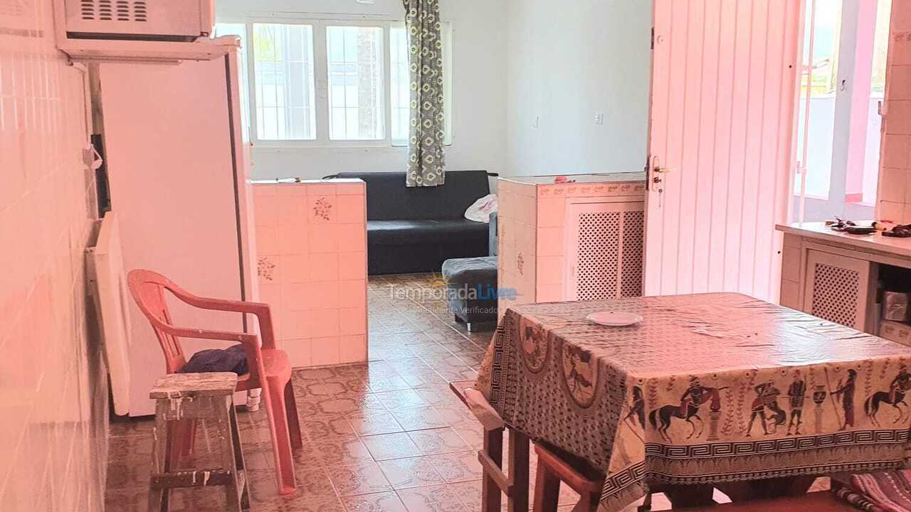 Casa para alquiler de vacaciones em Itanhaém (Campos Eliseos)