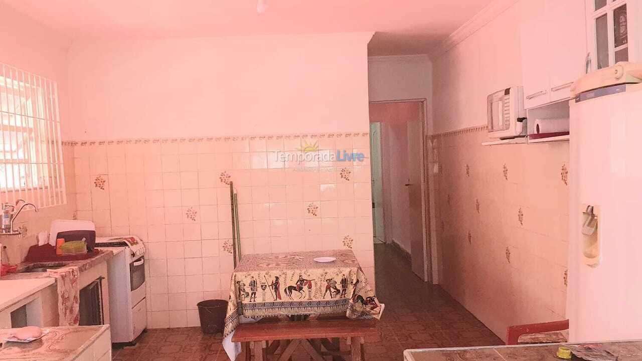 Casa para alquiler de vacaciones em Itanhaém (Campos Eliseos)