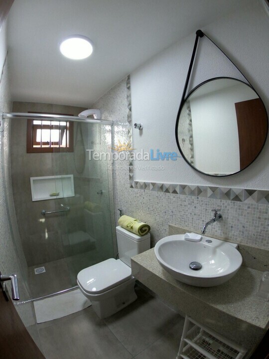 Casa para alquiler de vacaciones em Governador Celso Ramos (Praia de Palmas)