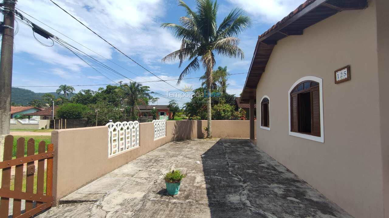 Casa para alquiler de vacaciones em Ubatuba (Lagoinha)