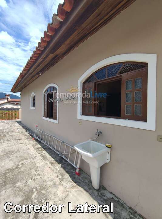 Casa para alquiler de vacaciones em Ubatuba (Lagoinha)