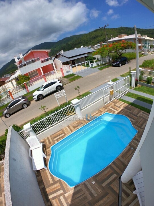 Casa para alquiler de vacaciones em Governador Celso Ramos (Palmas)