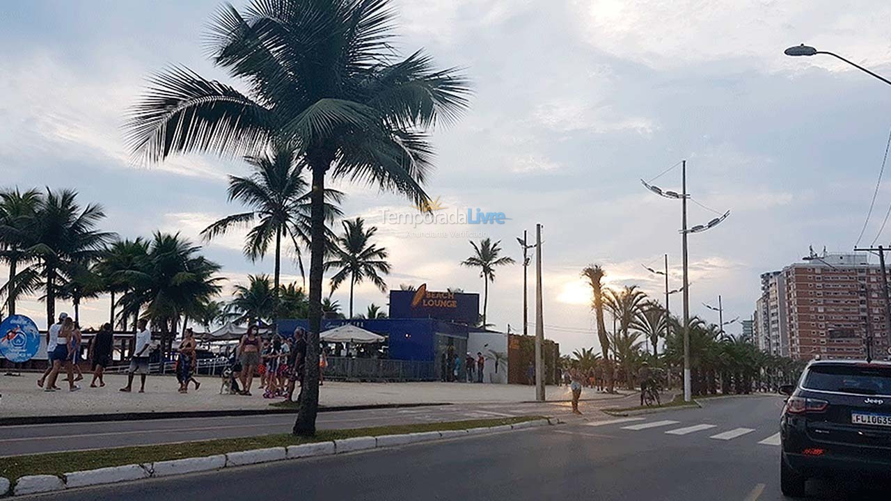 Apartamento para aluguel de temporada em Praia Grande (Vila Tupi)