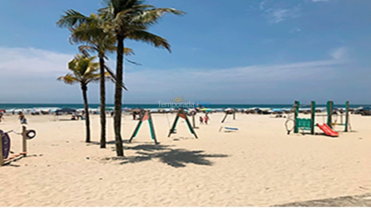 Apartamento para aluguel de temporada em Praia Grande (Vila Tupi)