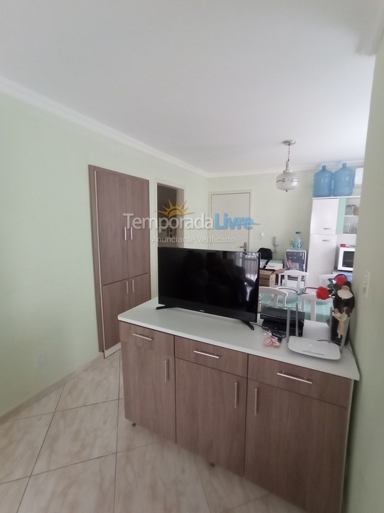 Apartamento para aluguel de temporada em Itapema (Meia Praia)