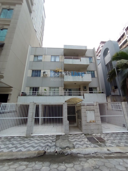 Apartamento para aluguel de temporada em Itapema (Meia Praia)