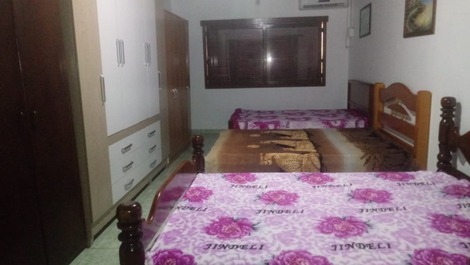 Casa Centro de Cidreira, 100m from the sea