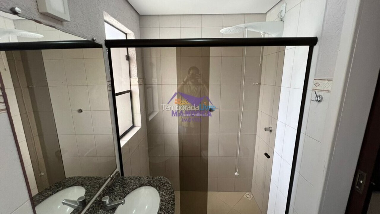 Casa para alquiler de vacaciones em Bombinhas (Praia de Quatro Ilhas)