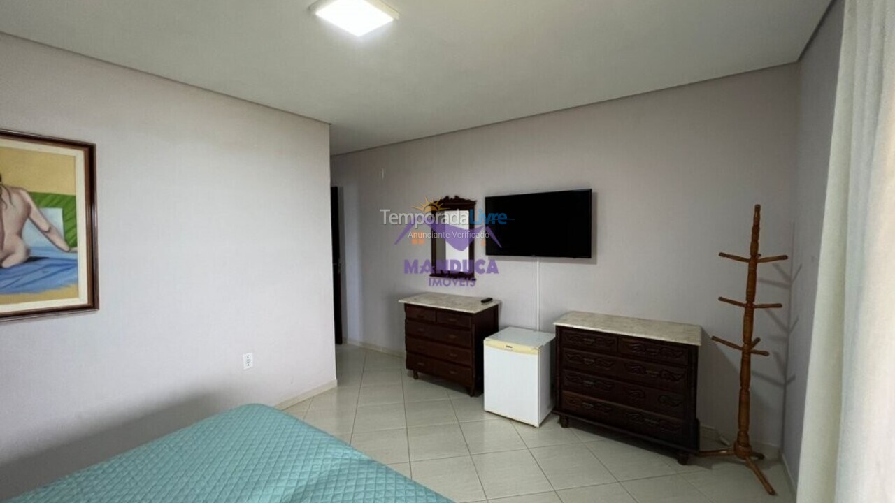 Casa para alquiler de vacaciones em Bombinhas (Praia de Quatro Ilhas)