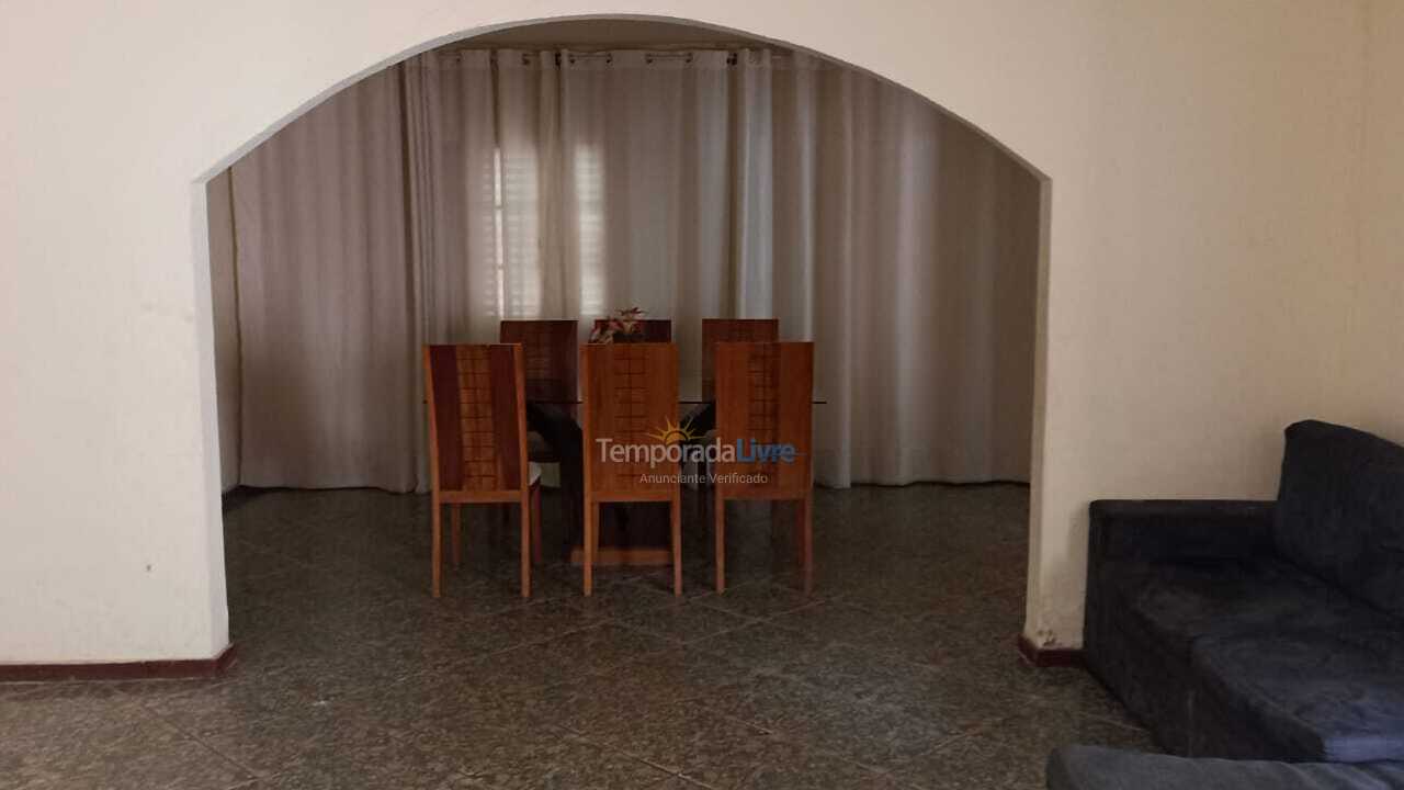 Granja para alquiler de vacaciones em Juatuba (Juatuba)