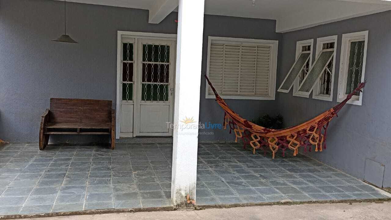Granja para alquiler de vacaciones em Juatuba (Juatuba)