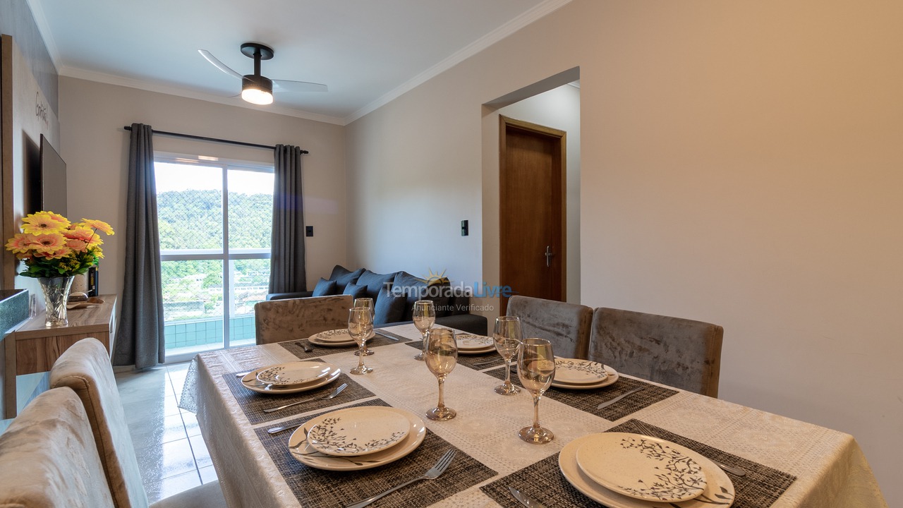 Apartamento para aluguel de temporada em Praia Grande (Canto do Forte)