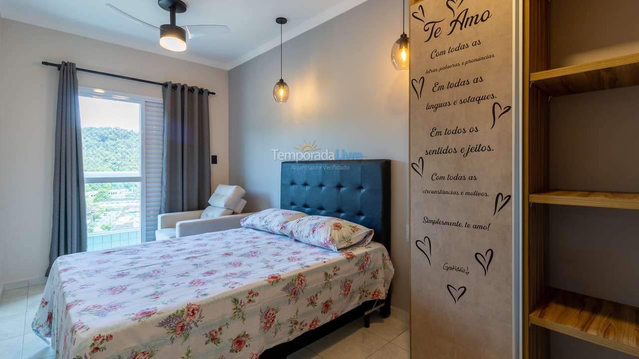 Apartamento para aluguel de temporada em Praia Grande (Canto do Forte)