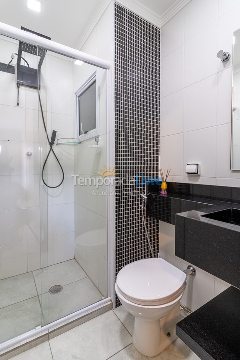 Apartamento para aluguel de temporada em Praia Grande (Canto do Forte)