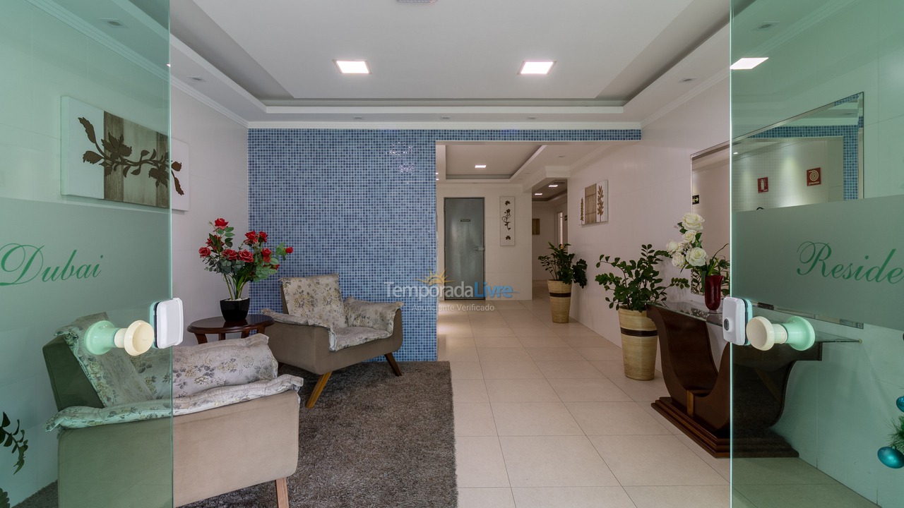 Apartamento para aluguel de temporada em Praia Grande (Canto do Forte)