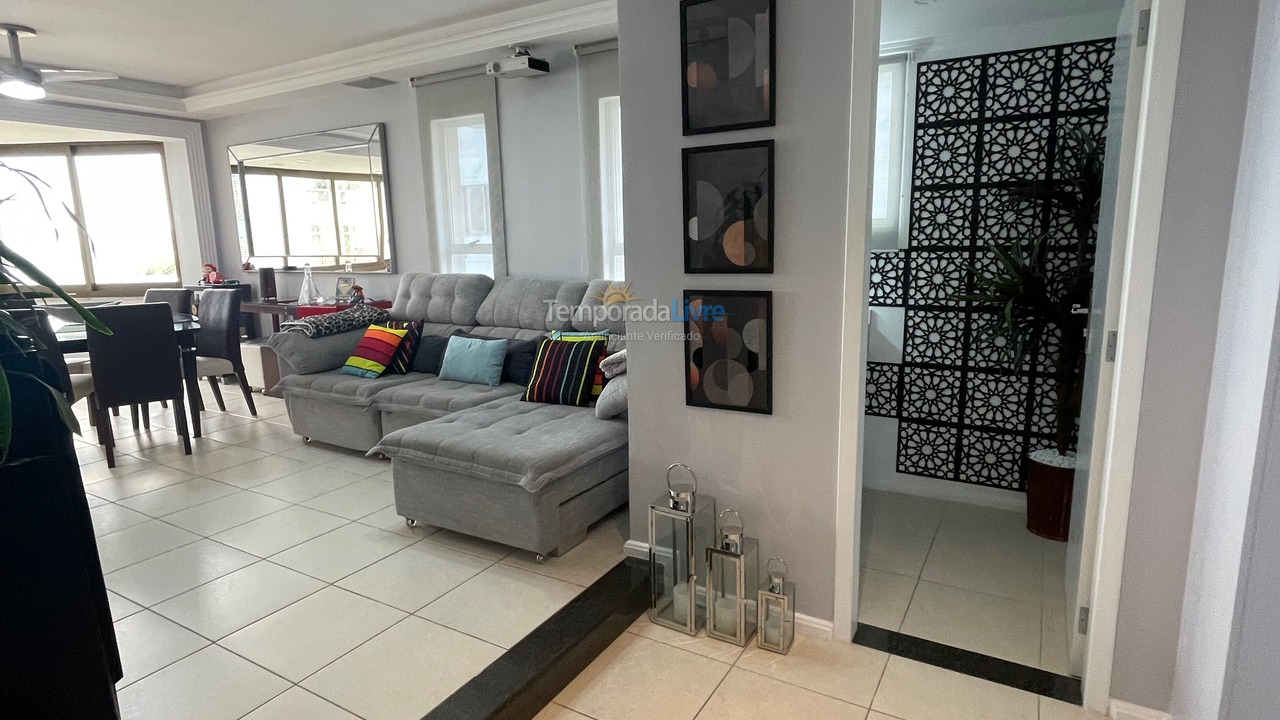 Apartment for vacation rental in Balneário Camboriú (Praia Central)