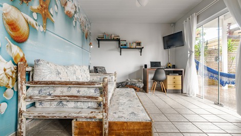 Casa de playa de pie sobre la arena en Praia da Daniela