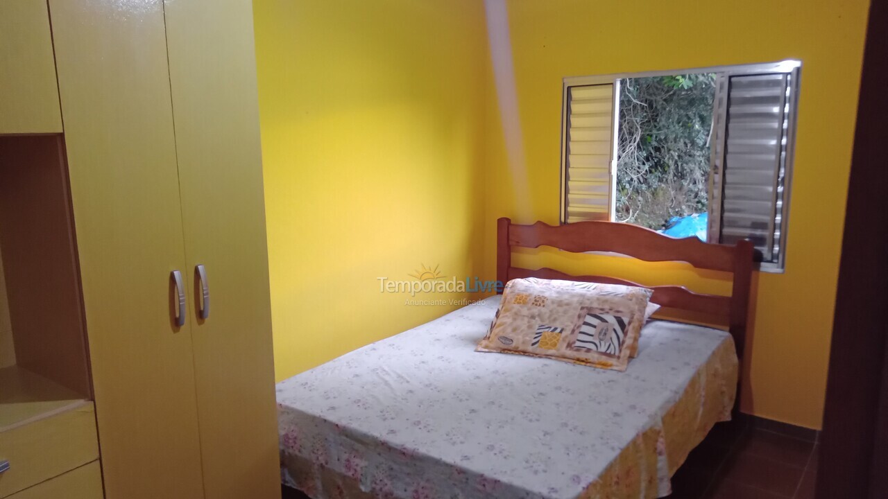 Casa para aluguel de temporada em Ubatuba (Praia da Almada)