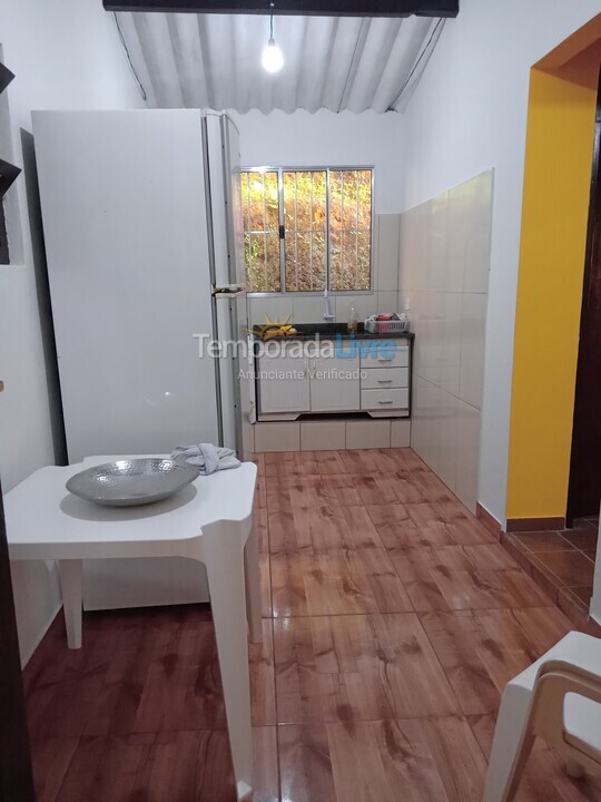 Casa para aluguel de temporada em Ubatuba (Praia da Almada)