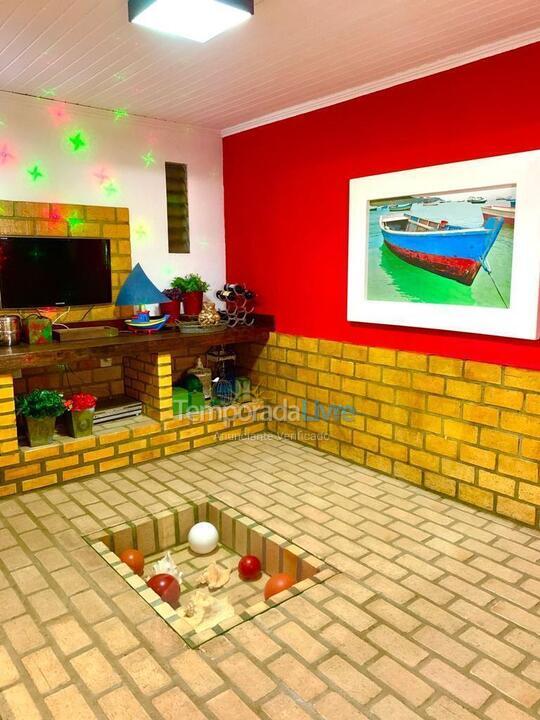 House for vacation rental in Bombinhas (Canto Grande)