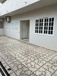Gran casa en Prainha, 1 suite más 2 dormitorios con AC, Wi-Fi, 250m mar