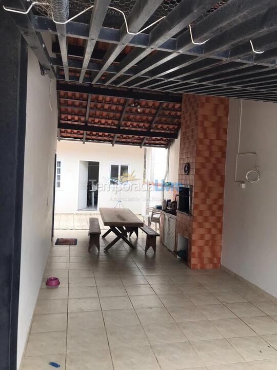 Casa para alquiler de vacaciones em São Francisco do Sul (Prainha)