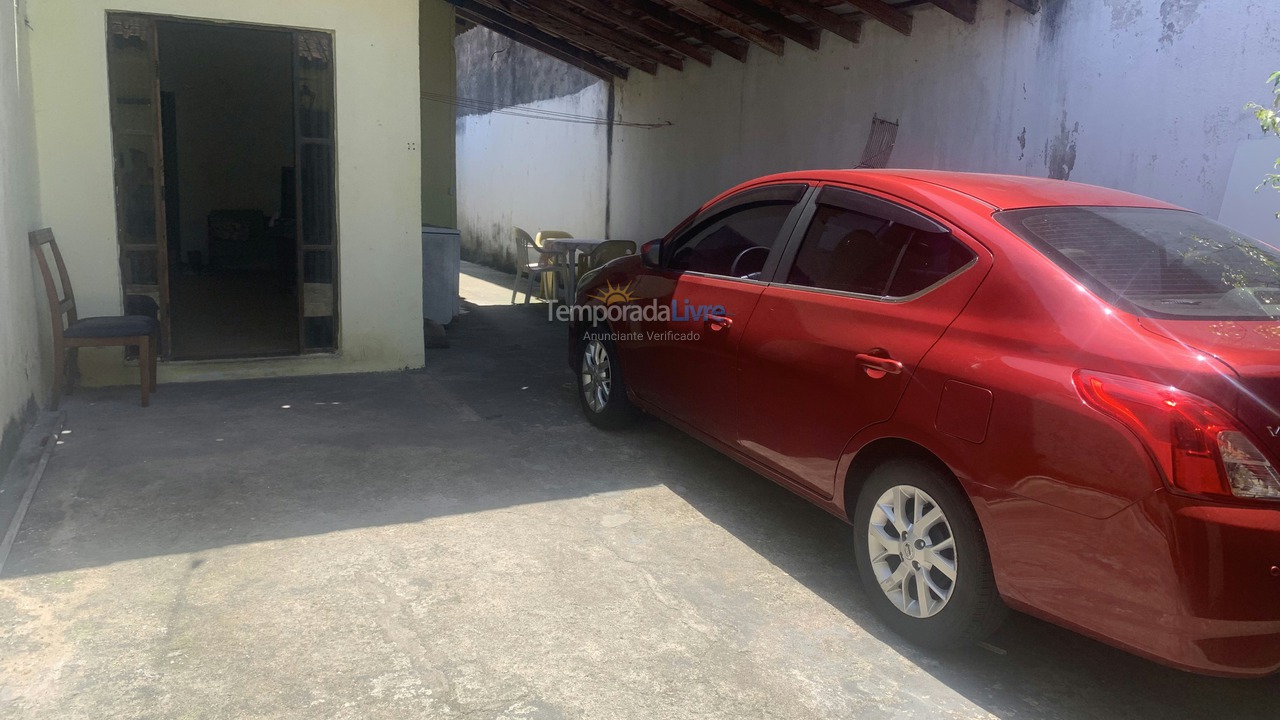 Casa para alquiler de vacaciones em Praia Grande (Guilhermina)