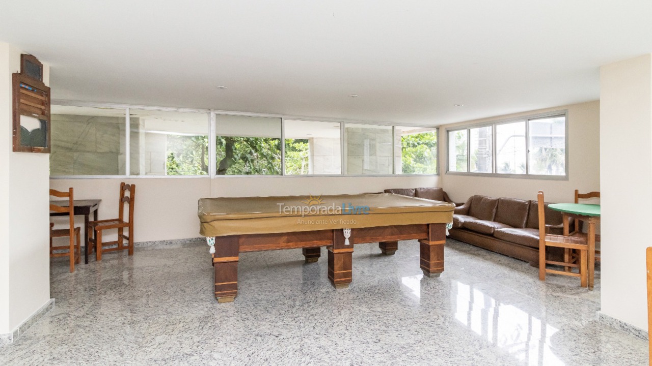 Apartamento para aluguel de temporada em Guarujá (Pitangueiras)