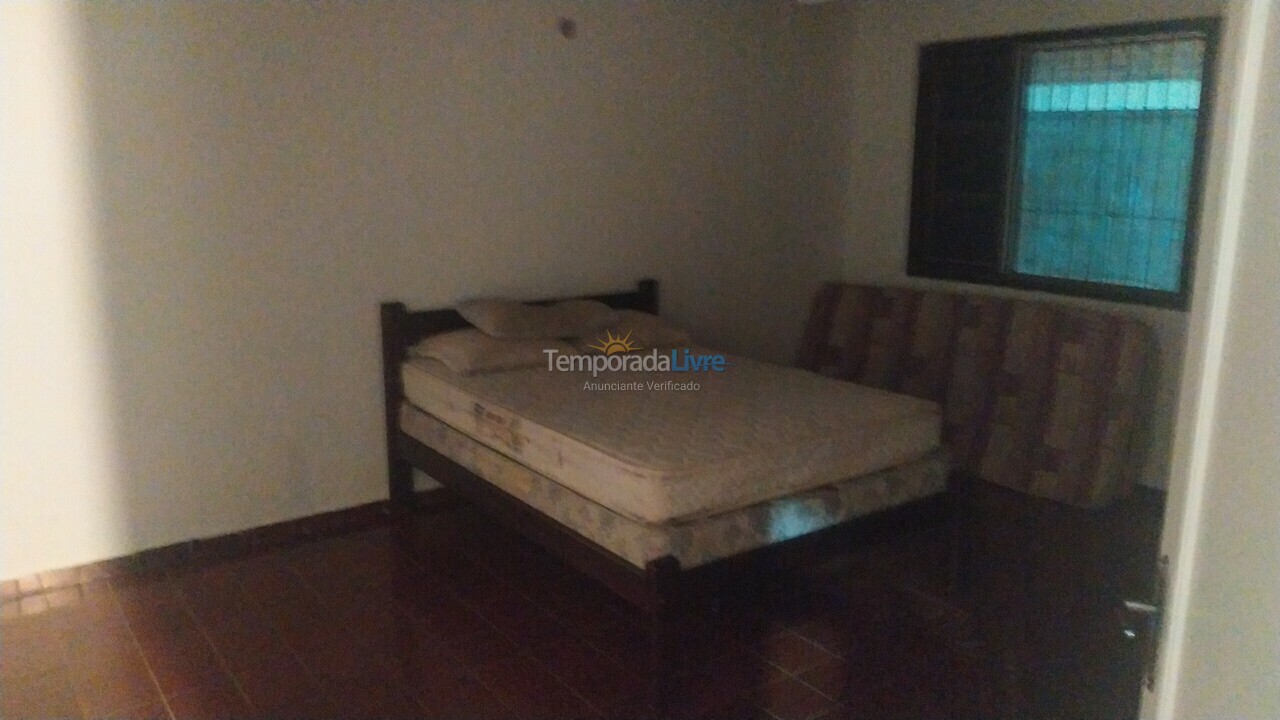 Casa para aluguel de temporada em Maricá (Ponta Negra)