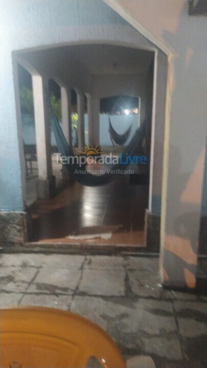 Casa para aluguel de temporada em Maricá (Ponta Negra)