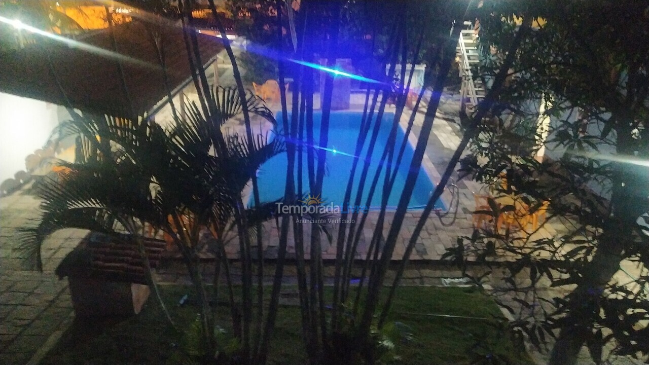 Casa para aluguel de temporada em Maricá (Ponta Negra)