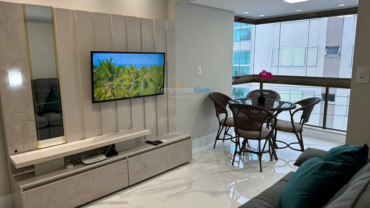 Apartment for vacation rental in Itapema (Meia Praia)