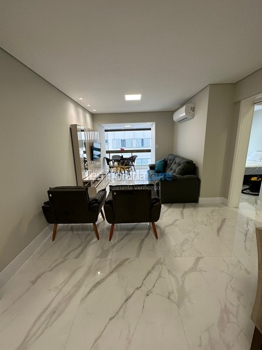 Apartment for vacation rental in Itapema (Meia Praia)