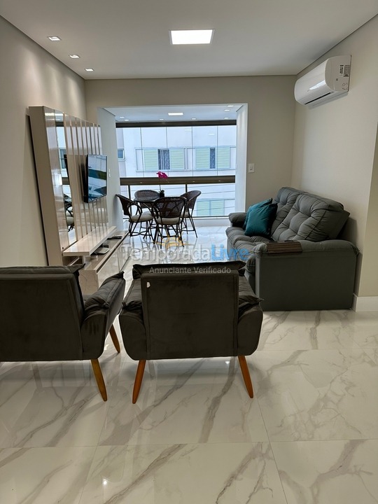 Apartment for vacation rental in Itapema (Meia Praia)