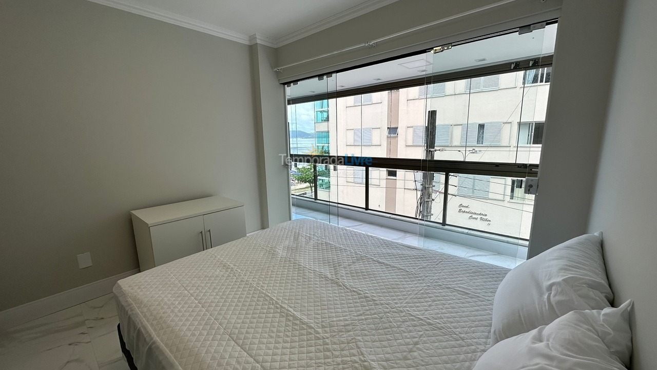 Apartment for vacation rental in Itapema (Meia Praia)