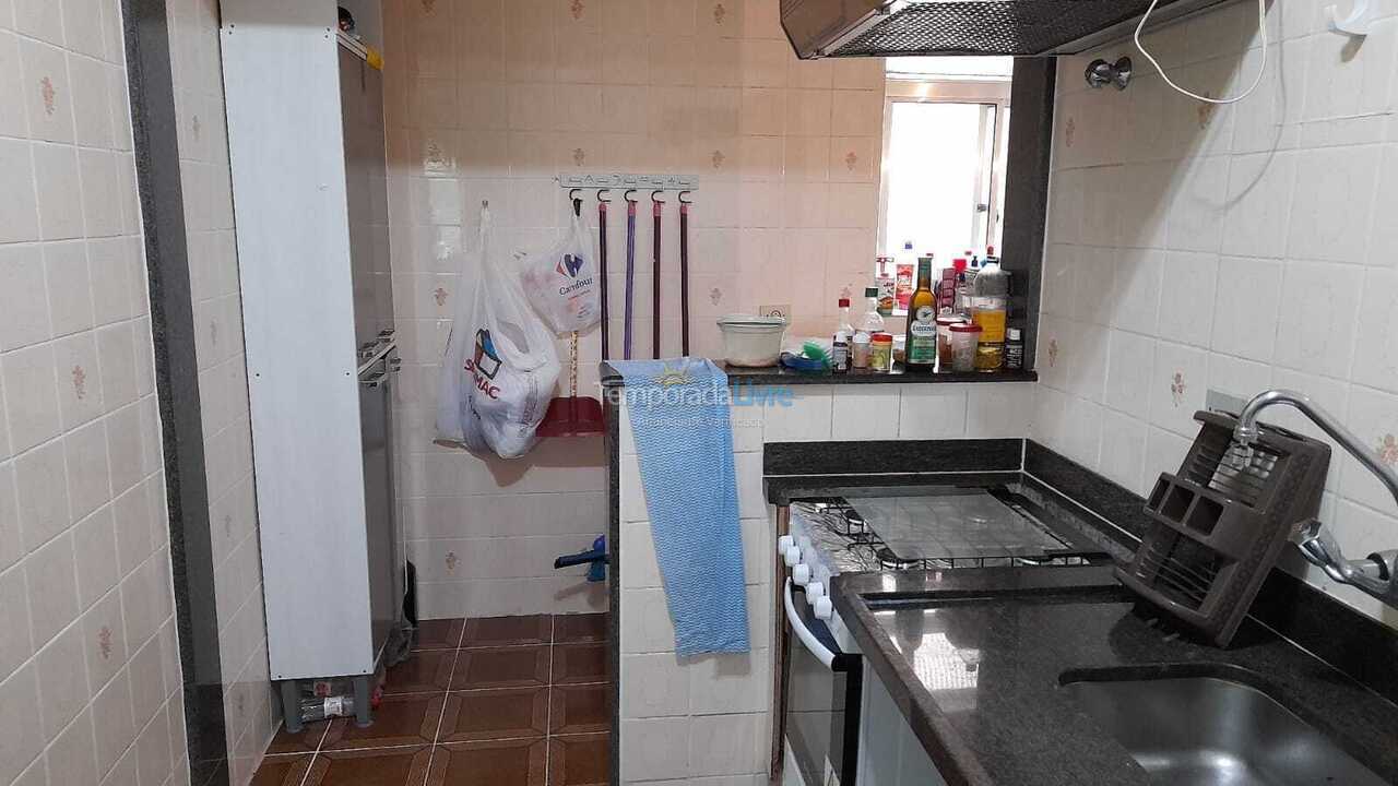 Apartamento para aluguel de temporada em Guarujá (Enseada)