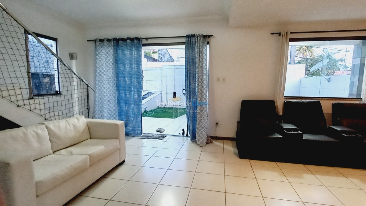 Casa para alquiler de vacaciones em Lauro de Freitas (Caji)