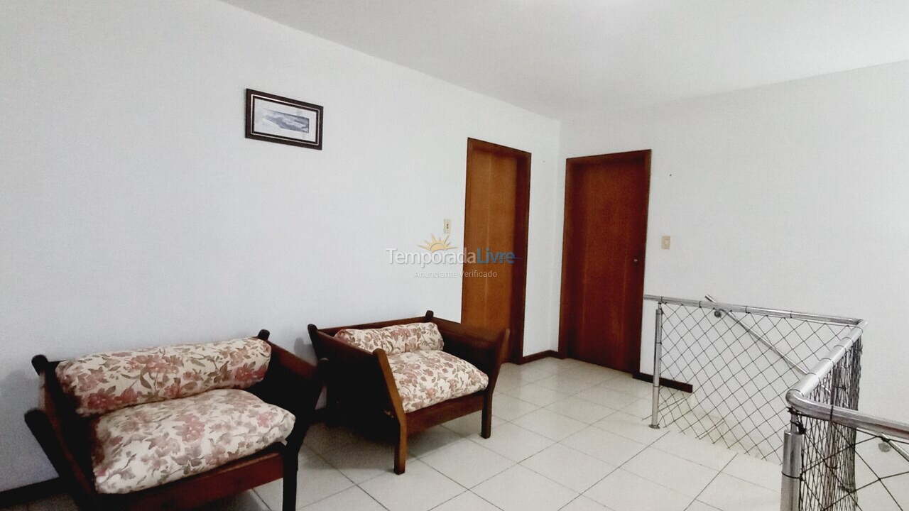 Casa para alquiler de vacaciones em Lauro de Freitas (Caji)