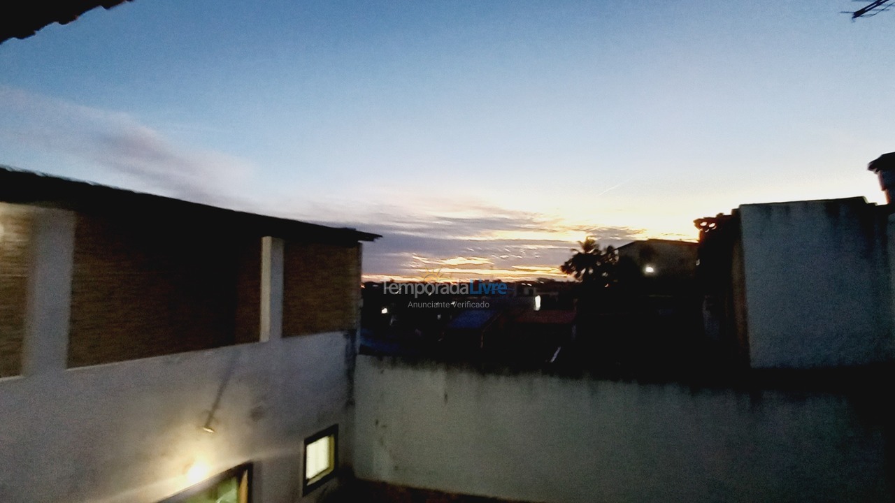 Casa para alquiler de vacaciones em Lauro de Freitas (Caji)