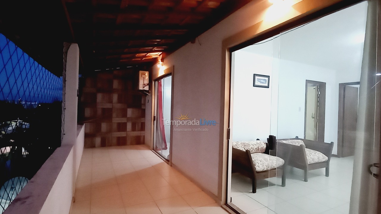 Casa para alquiler de vacaciones em Lauro de Freitas (Caji)