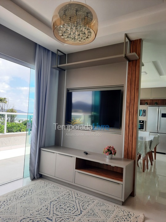 Apartamento para aluguel de temporada em Bombinhas (Canto Grande)