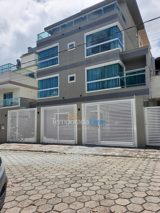 Apartamento para aluguel de temporada em Bombinhas (Canto Grande)