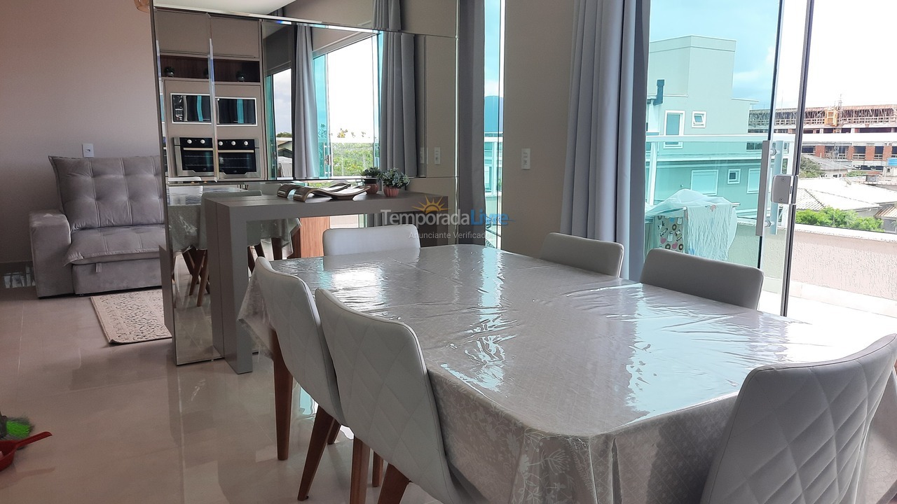 Apartamento para aluguel de temporada em Bombinhas (Canto Grande)