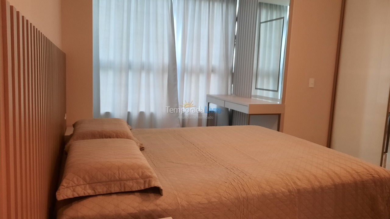 Apartamento para aluguel de temporada em Bombinhas (Canto Grande)