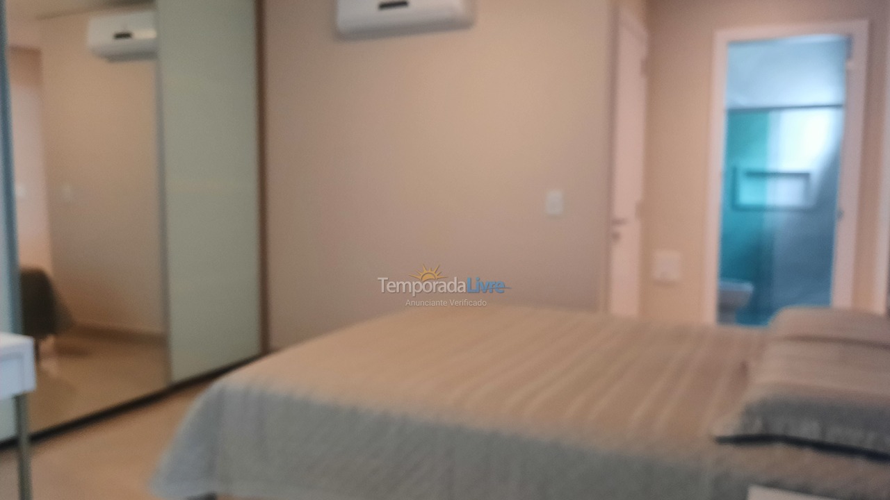 Apartamento para aluguel de temporada em Bombinhas (Canto Grande)