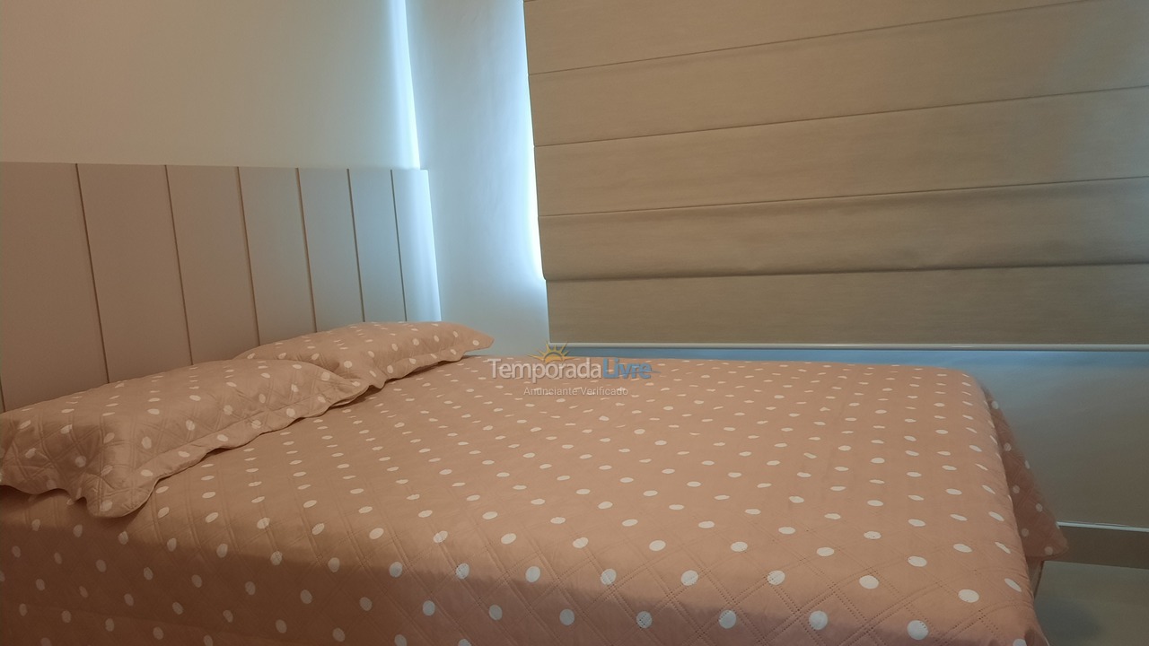 Apartamento para aluguel de temporada em Bombinhas (Canto Grande)