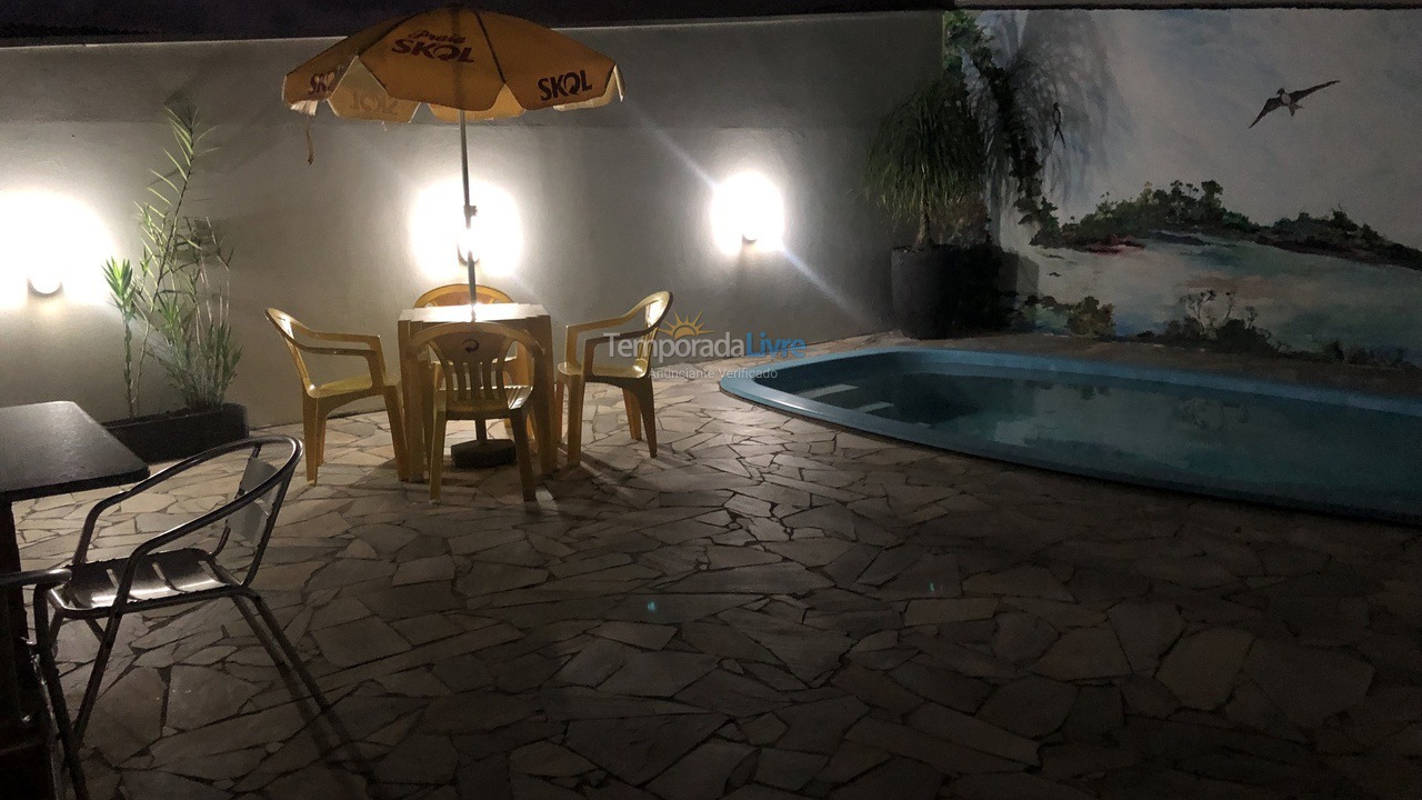 Casa para aluguel de temporada em Pontal do Paraná (Ipanema)