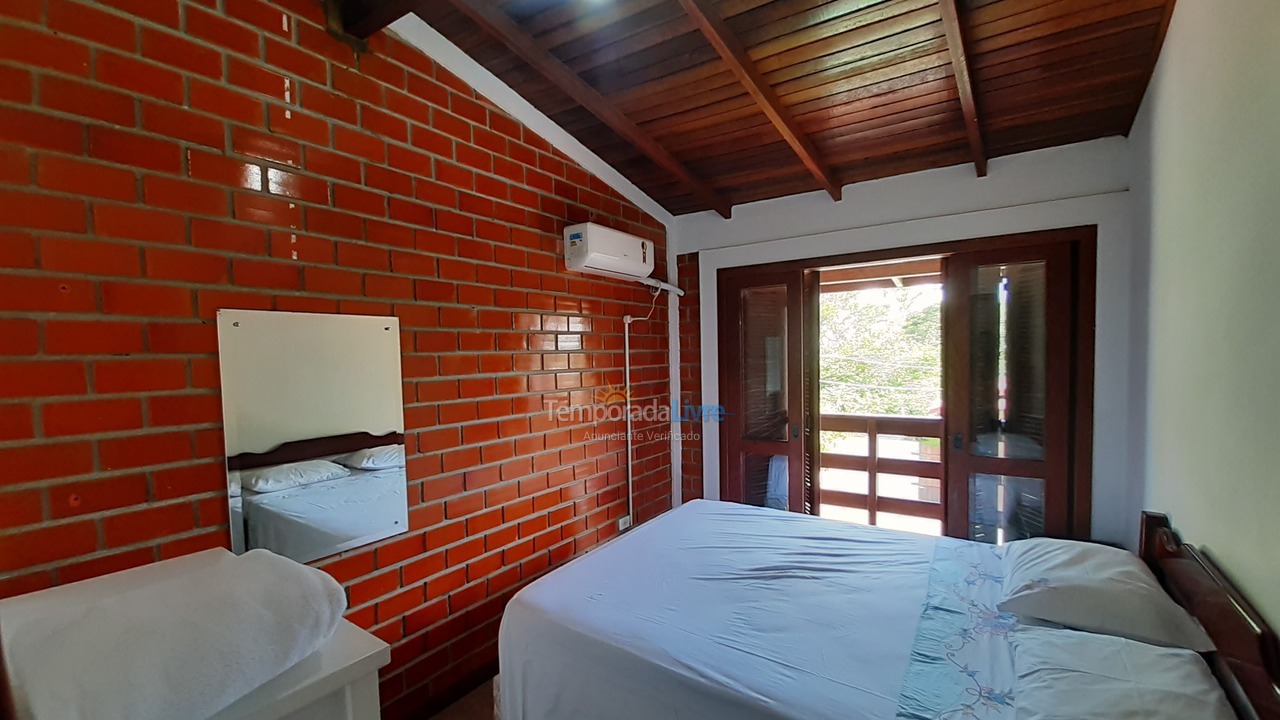 Casa para aluguel de temporada em Florianopolis (Praia dos Ingleses)