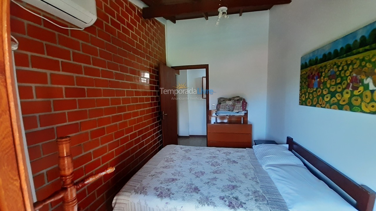 Casa para aluguel de temporada em Florianopolis (Praia dos Ingleses)