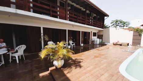 Otima casa com piscina na praia dos ingleses